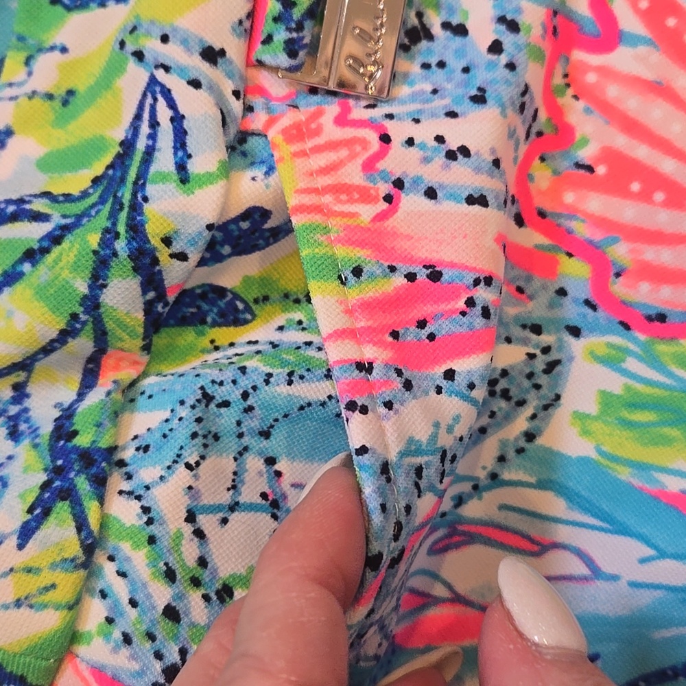 Lulu-B Colorful Shell/Ocean Print  Stretch Capri Pants - Picture 3 of 9